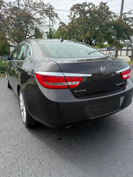 2012 Buick Verano Leather Group