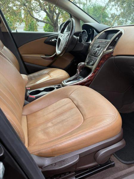2012 Buick Verano Leather Group