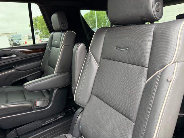 2021 Cadillac Escalade 4WD Premium Luxury