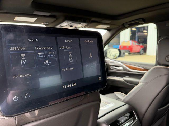 2021 Cadillac Escalade 4WD Premium Luxury
