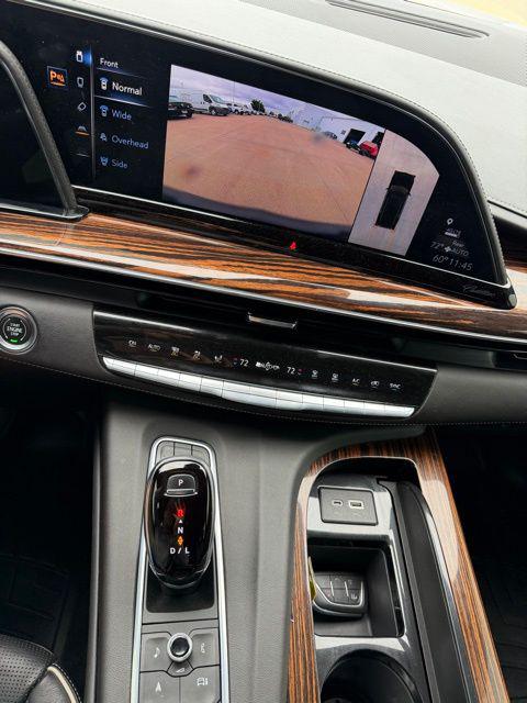 2021 Cadillac Escalade 4WD Premium Luxury