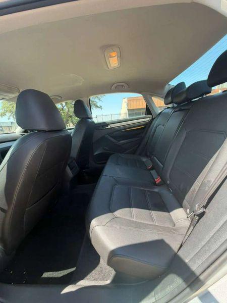 2015 Volkswagen Passat 1.8T Limited Edition