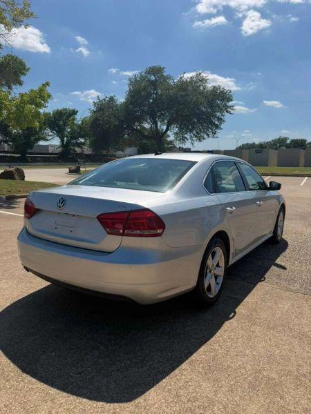 2015 Volkswagen Passat 1.8T Limited Edition