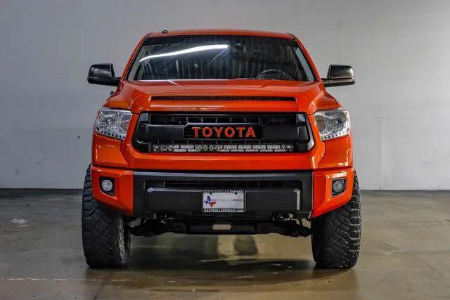 2017 Toyota Tundra SR5 5.7L V8