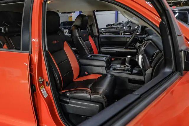 2017 Toyota Tundra SR5 5.7L V8