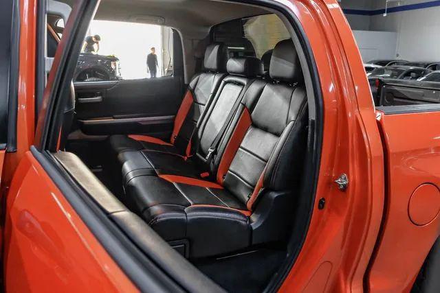 2017 Toyota Tundra SR5 5.7L V8