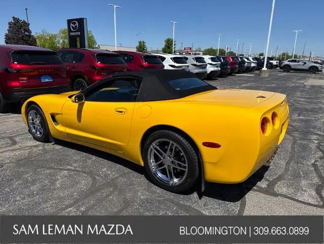 2004 Chevrolet Corvette Base