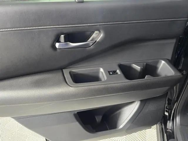 2024 Nissan Pathfinder SL 4WD