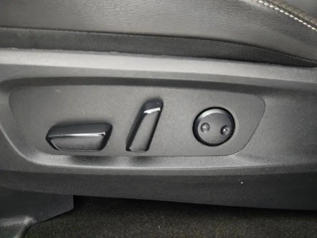 2024 Nissan Pathfinder SL 4WD