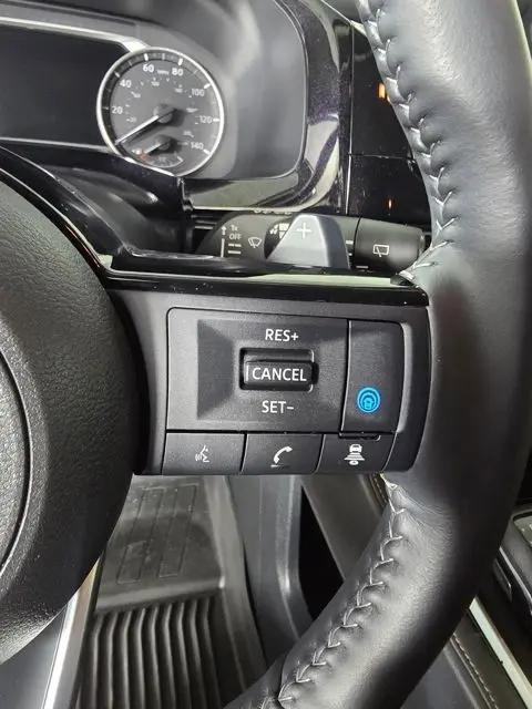 2024 Nissan Pathfinder SL 4WD