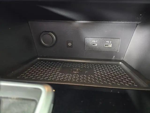 2024 Nissan Pathfinder SL 4WD