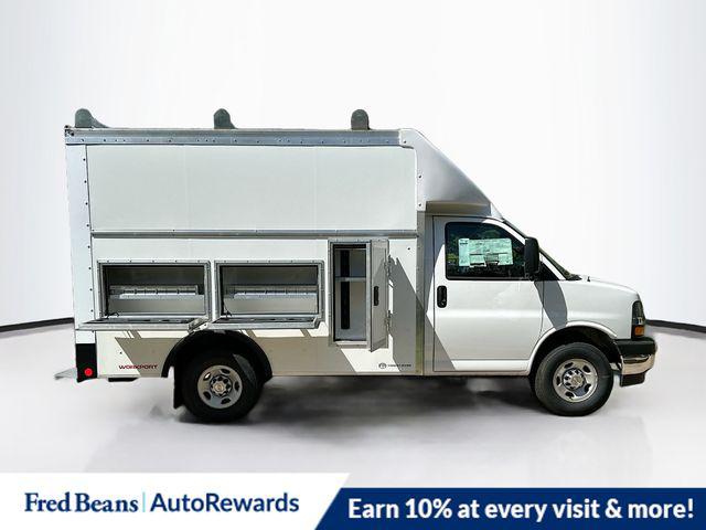 2026 Chevrolet Express Cutaway Work Van