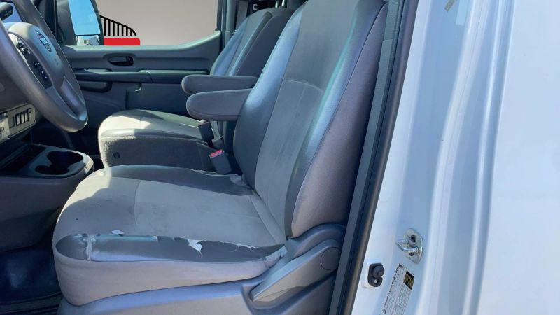 2020 Nissan 1500 SV Standard Roof V6