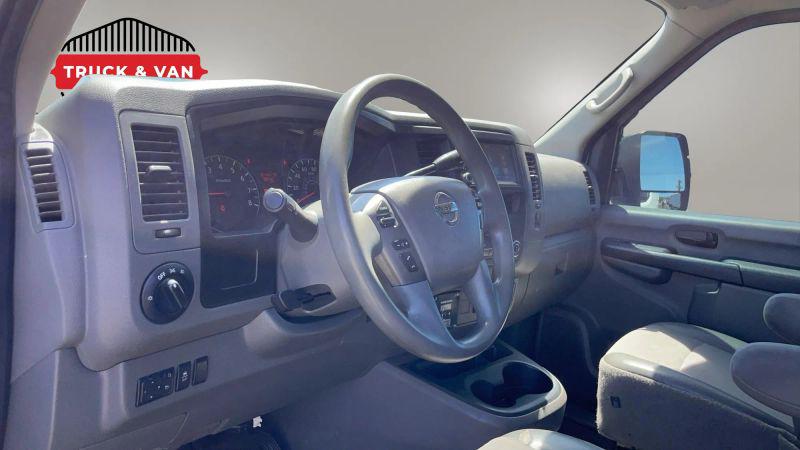2020 Nissan 1500 SV Standard Roof V6