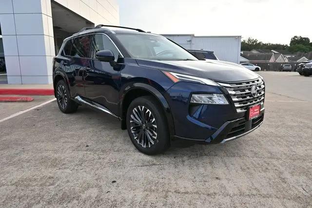 2025 Nissan Rogue Platinum FWD