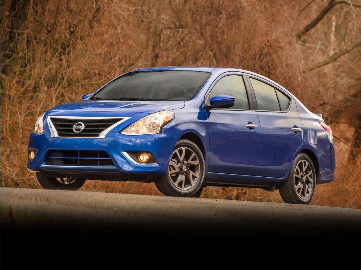 2015 Nissan Versa 1.6 S AT's photo