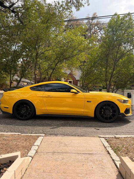 2016 Ford Mustang GT Premium