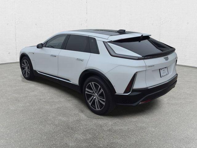 2024 Cadillac iQ Luxury w/1SD