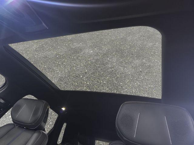 2024 Cadillac iQ Luxury w/1SD