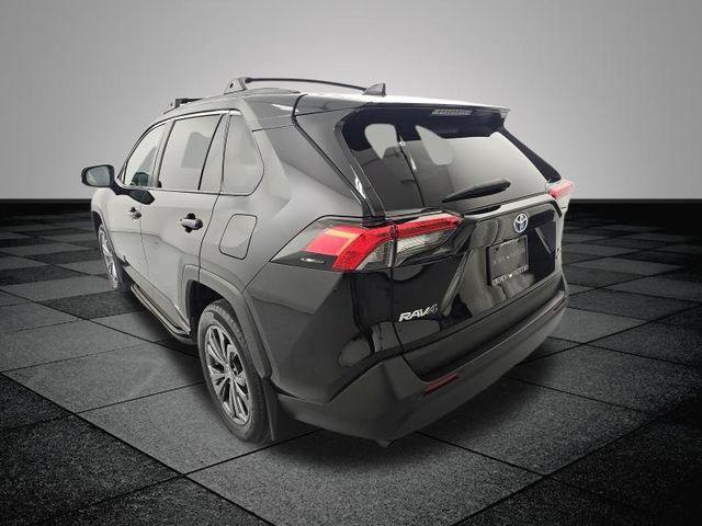 2023 Toyota RAV4 Hybrid XLE Premium