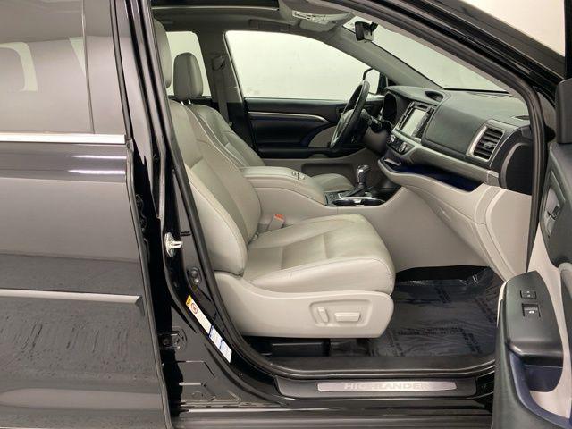 2019 Toyota Highlander Limited Platinum - Photo 31