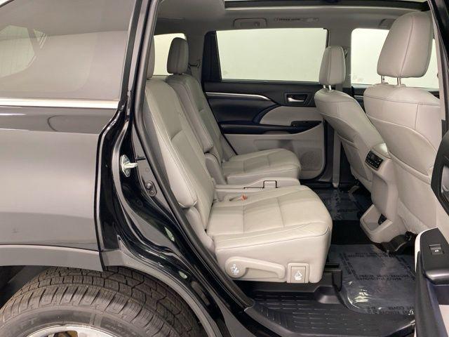 2019 Toyota Highlander Limited Platinum - Photo 34