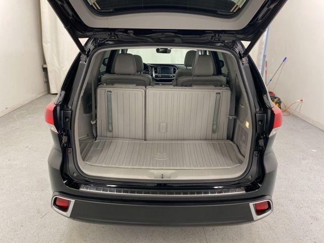2019 Toyota Highlander Limited Platinum - Photo 38