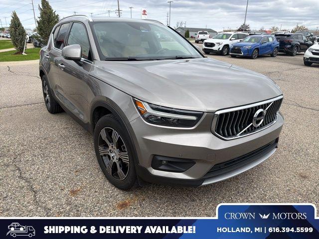 2020 Volvo XC40 T5 Inscription AWD's photo