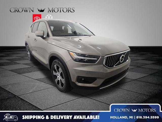 2020 Volvo XC40 T5 Inscription AWD's photo