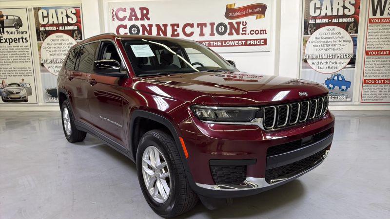 2023 Jeep Grand Cherokee L Laredo 4x2