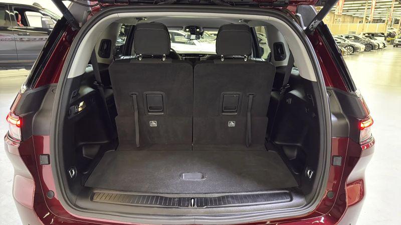 2023 Jeep Grand Cherokee L Laredo 4x2