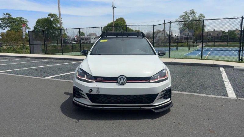 2019 Volkswagen Golf GTI 2.0T SE