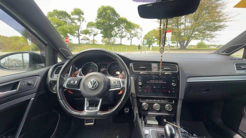 2019 Volkswagen Golf GTI 2.0T SE