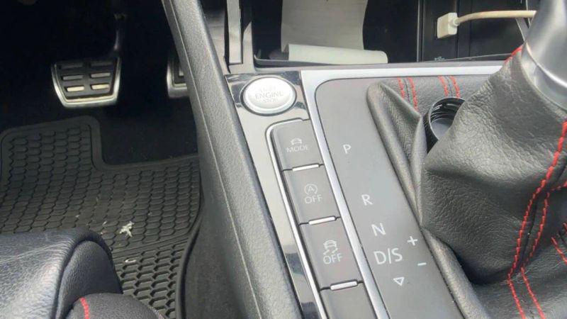2019 Volkswagen Golf GTI 2.0T SE