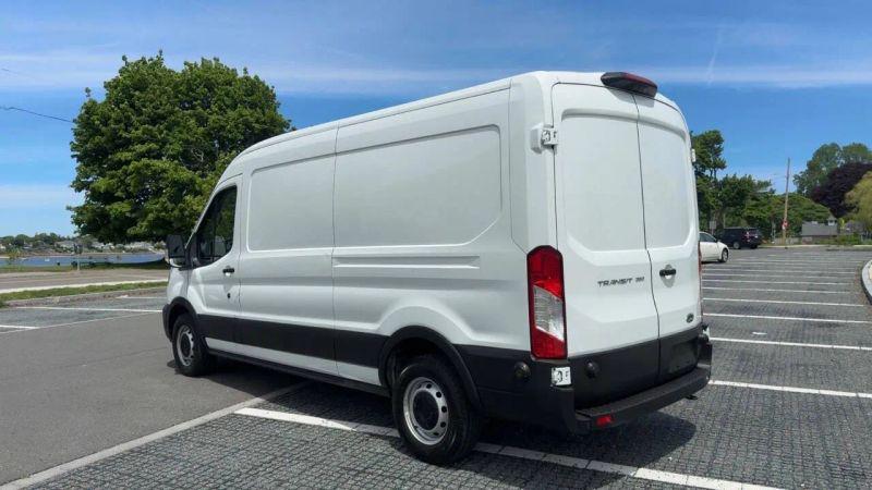 2020 Ford Transit Cargo Van Medium Roof w/LWB