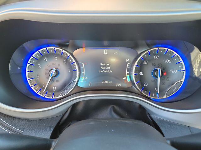 2023 Chrysler Pacifica Touring