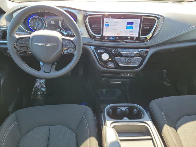 2023 Chrysler Pacifica Touring