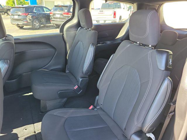 2023 Chrysler Pacifica Touring