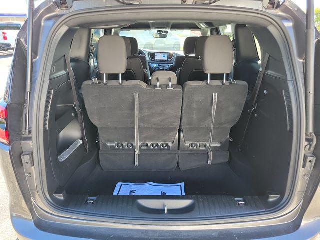 2023 Chrysler Pacifica Touring