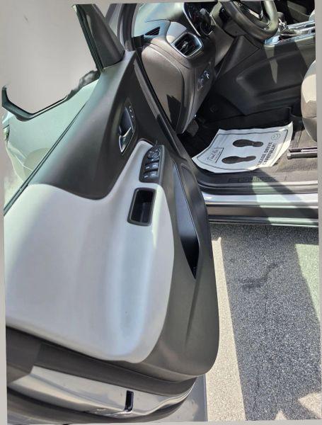 2023 Chevrolet Equinox FWD 1FL