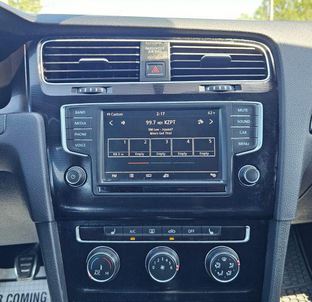 2017 Volkswagen Golf GTI S 4-Door