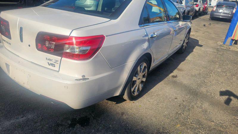 2009 Lincoln MKZ Base
