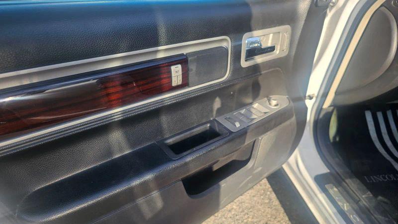 2009 Lincoln MKZ Base