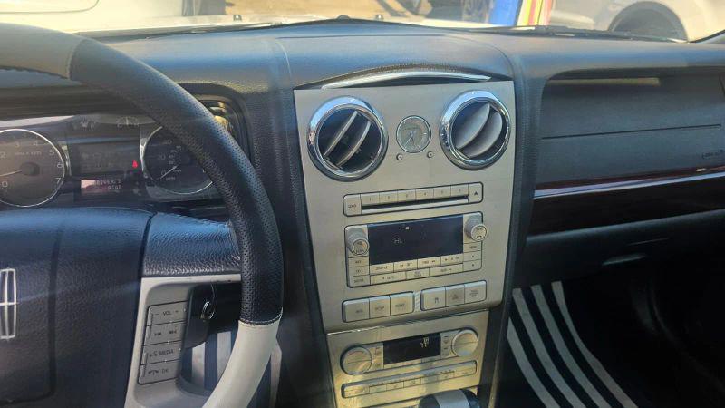 2009 Lincoln MKZ Base