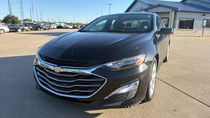 2020 Chevrolet Malibu FWD LT