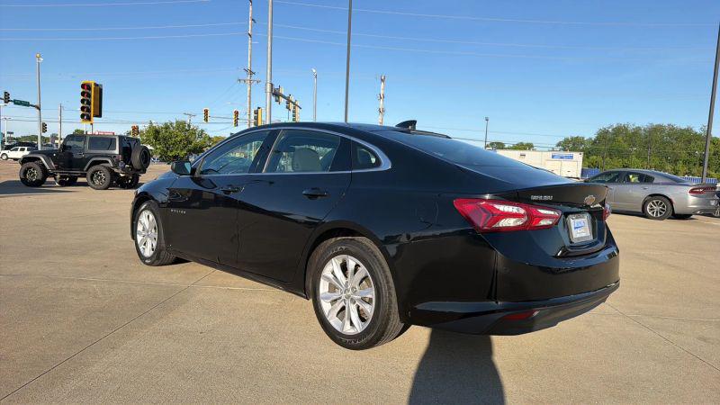 2020 Chevrolet Malibu FWD LT