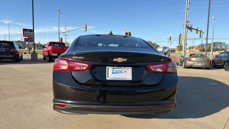 2020 Chevrolet Malibu FWD LT