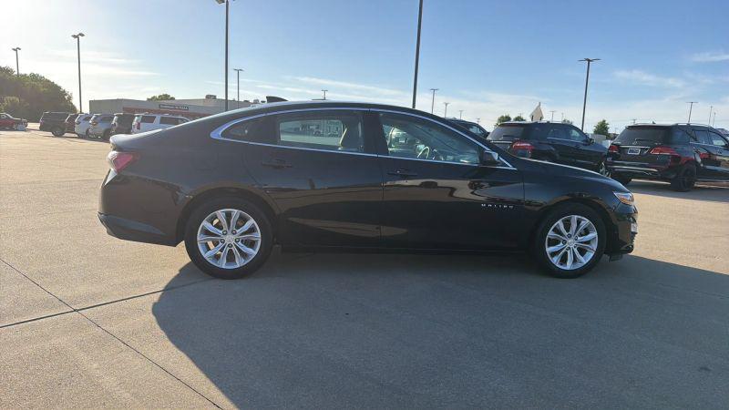 2020 Chevrolet Malibu FWD LT