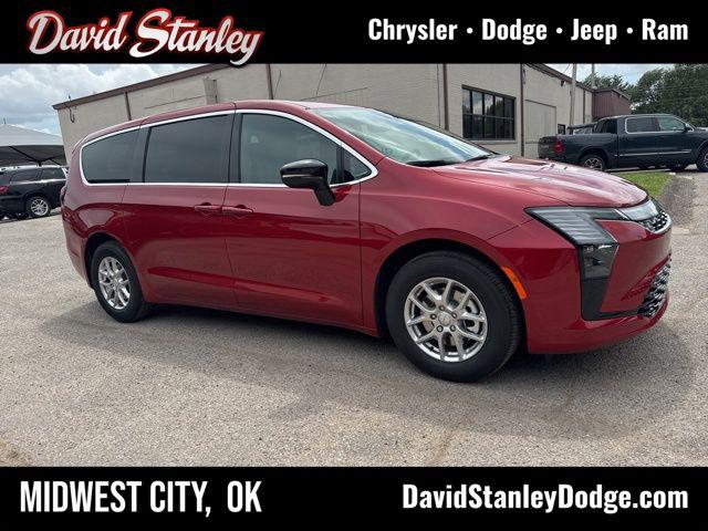 2027 Chrysler Pacifica Select for sale in Midwest City , OK
