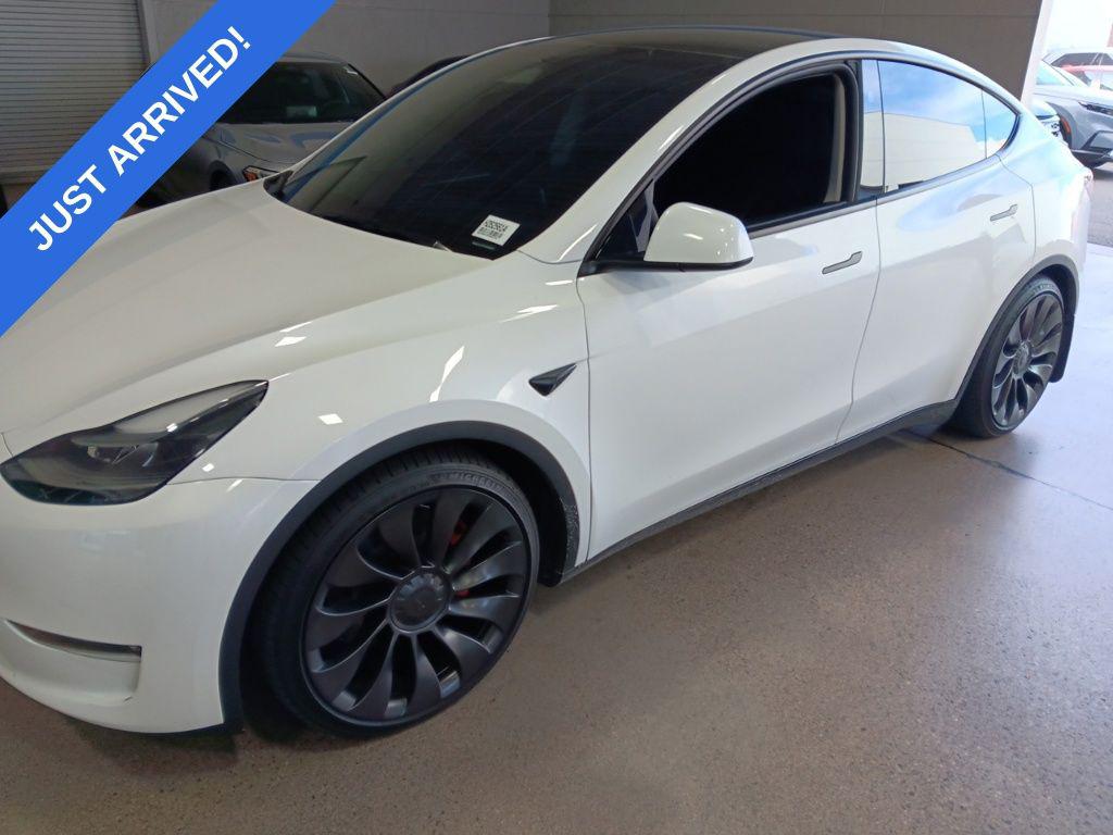 2023 Tesla Model Y Performance Dual Motor All-Wheel Drive's photo